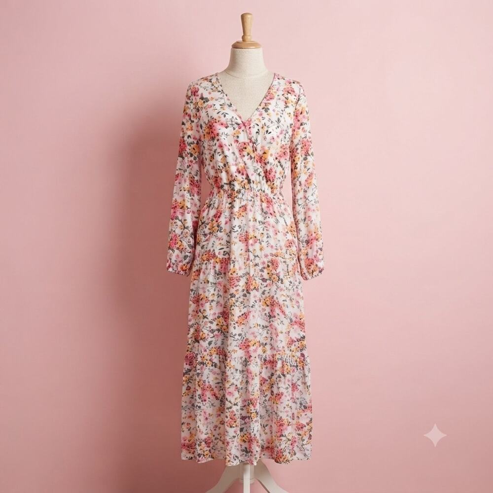 Vintage Floral Print Maxi Dress Long-Sleeve V-Neck Tiered Flowy Soft Summer Dres